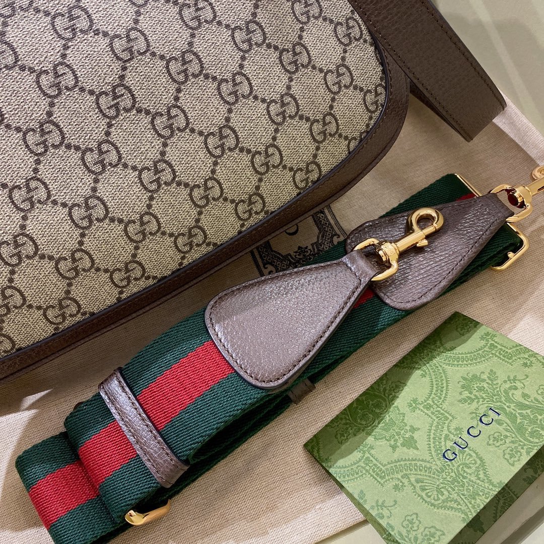 Gucci Blondie Medium GG Supreme Shoulder Bag Beige 29cm 699210 96IWG 8745 - 画像 (5)