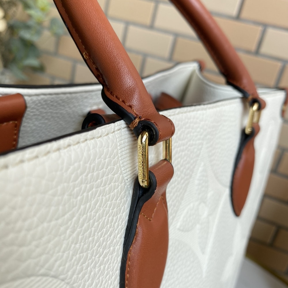 Louis Vuitton Onthego GM White Bag 41Cm M44558 - 画像 (4)