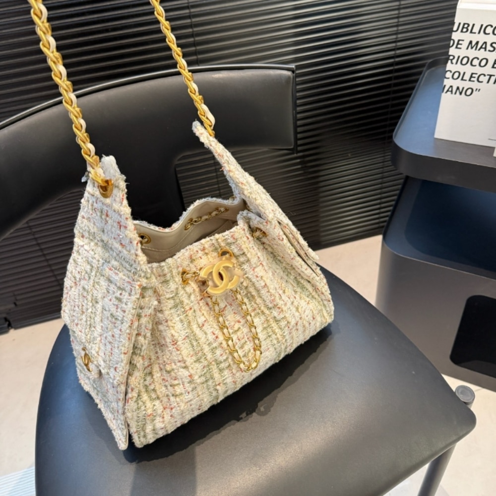 Chanel 25 Small Handbag Tweed And Gold Tone Metal Khaki 26cm AS5293 B21178 NR774 - 画像 (4)