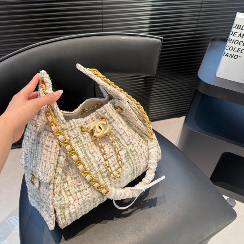 Chanel 25 Small Handbag Tweed And Gold Tone Metal Khaki 26cm AS5293 B21178 NR774 - 画像 (3)