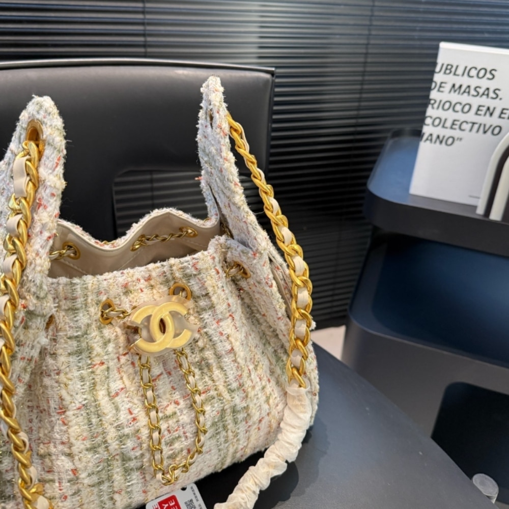 Chanel 25 Small Handbag Tweed And Gold Tone Metal Khaki 26cm AS5293 B21178 NR774 - 画像 (5)
