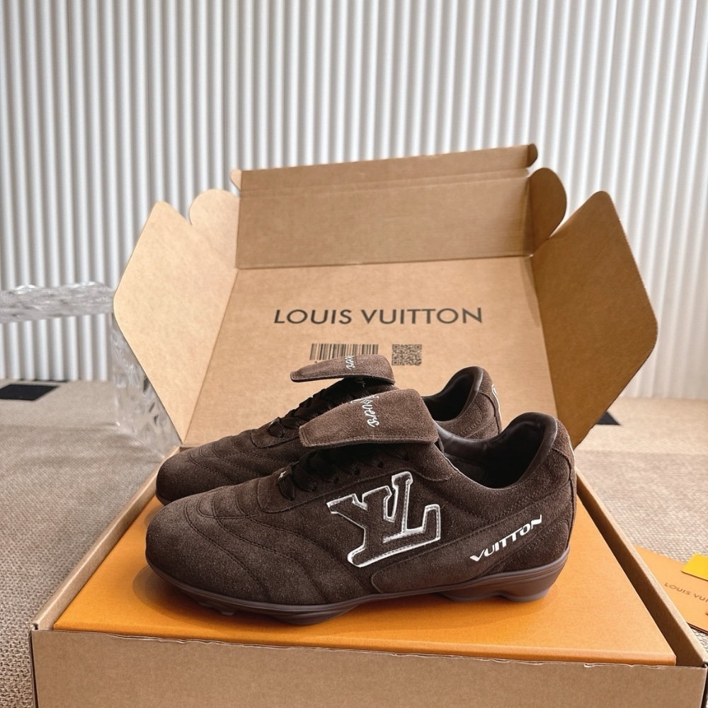 LOUIS VUITTON ルイ・ヴィトン LVフットプリント サッカー スニーカー ブラウン レディース 1AHTY0 - 画像 (2)