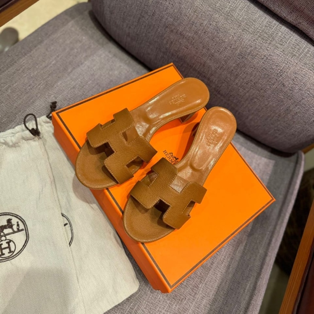 Hermes Oasis Sandals Brown Leather H222203Z 20370 - 画像 (2)