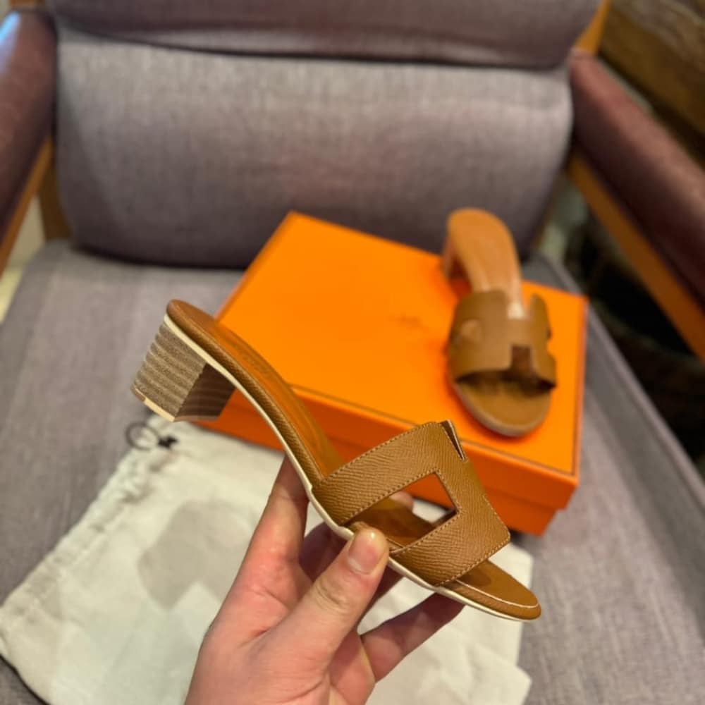Hermes Oasis Sandals Brown Leather H222203Z 20370 - 画像 (3)