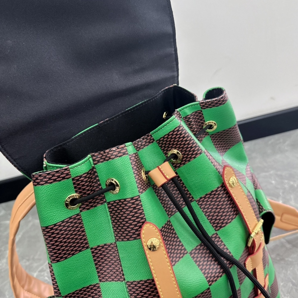 Louis Vuitton Runway Christopher MM Backpack Green 44Cm N40564 - 画像 (7)