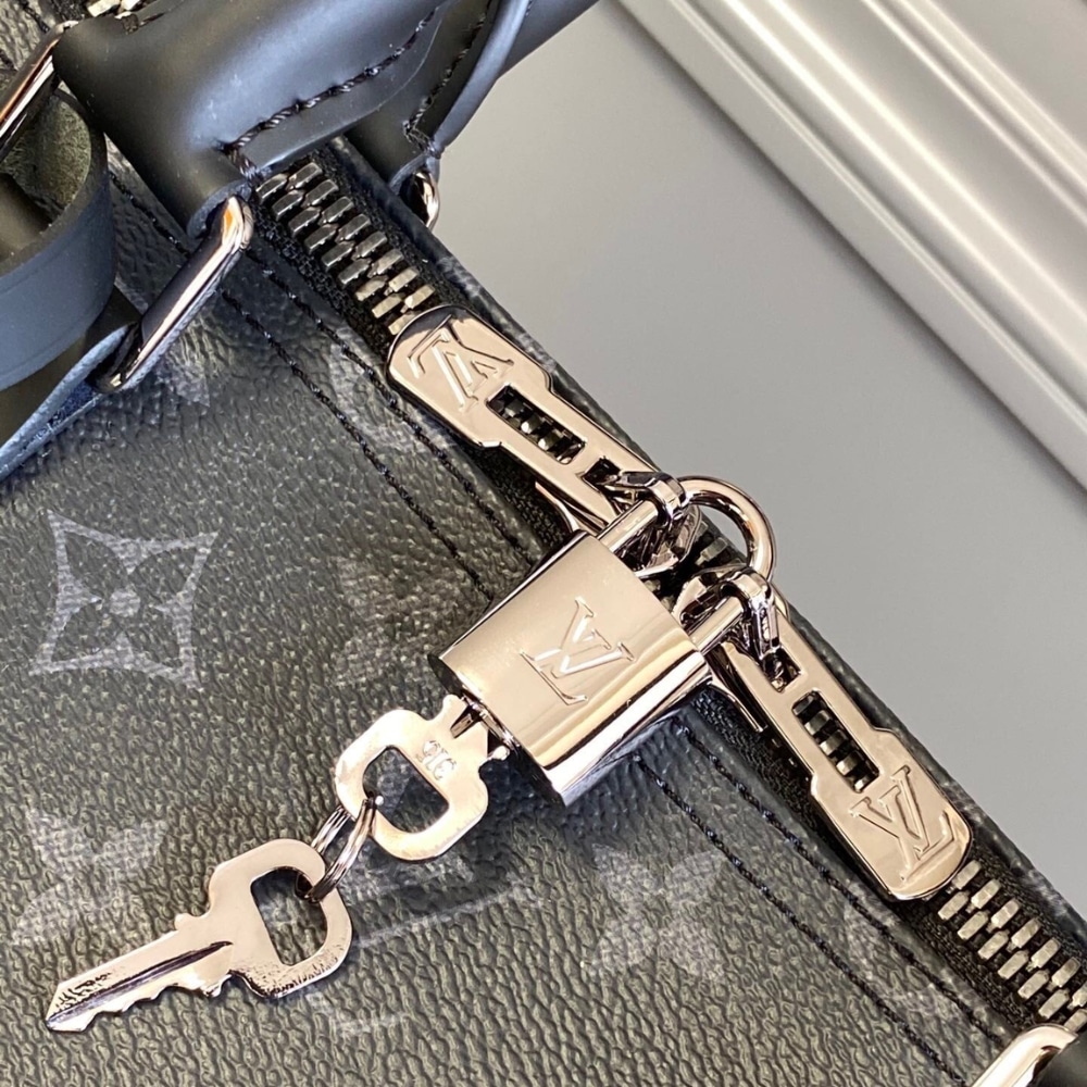 Louis Vuitton Keepall Bandoulière 50 Monogram Eclipse Boston Travel Bag Black 50cm M14202 - 画像 (6)