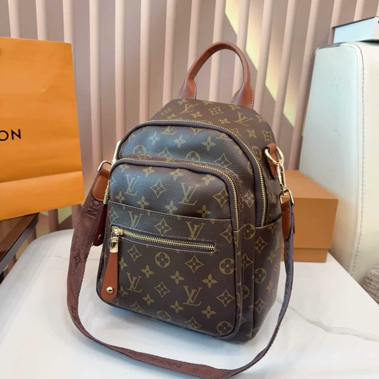 Louis Vuitton Backpack Monogram Dark Brown 28Cm - 画像 (3)