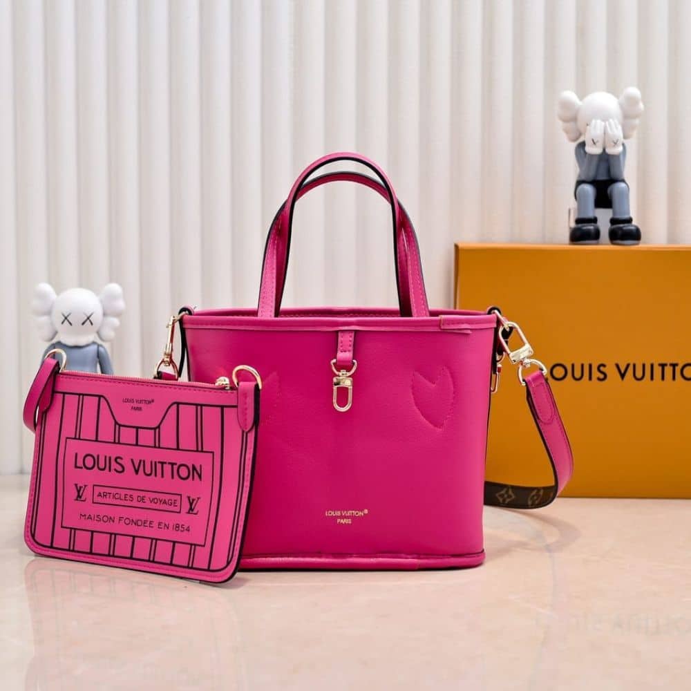 Louis Vuitton Neverfull Bandoulière Inside Out BB Monogram Rose 20Cm M12106 - 画像 (2)