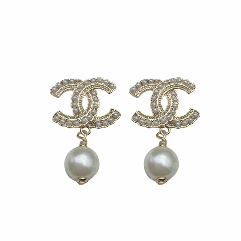 CHANEL シャネル CCロゴ パール ピアス ゴールドカラー