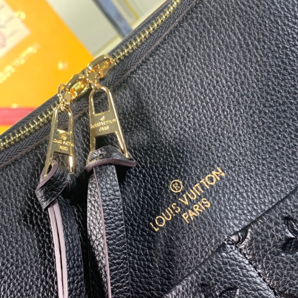 Louis Vuitton Maida Hobo Bag Monogram Empreinte Leather Black 32cm M45522 - 画像 (6)
