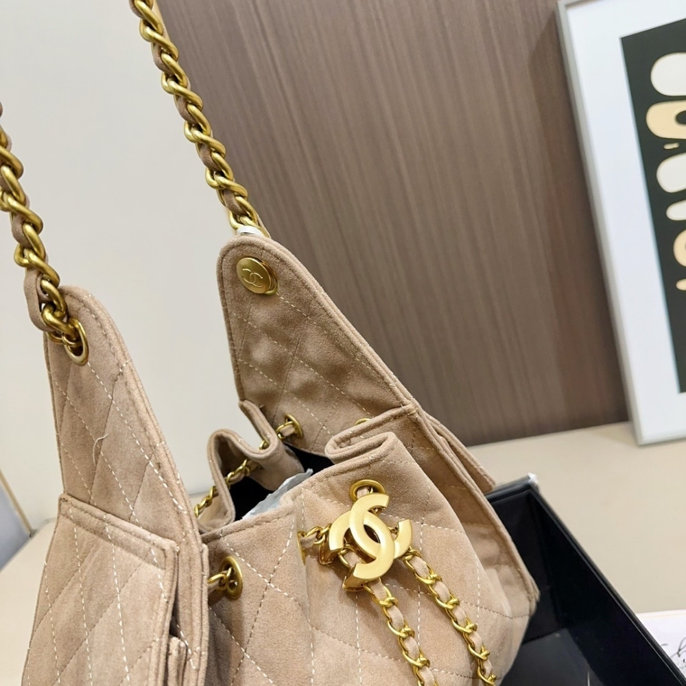 Chanel 25 Small Handbag Suede And Gold Tone Metal Light Grey 26Cm - 画像 (7)