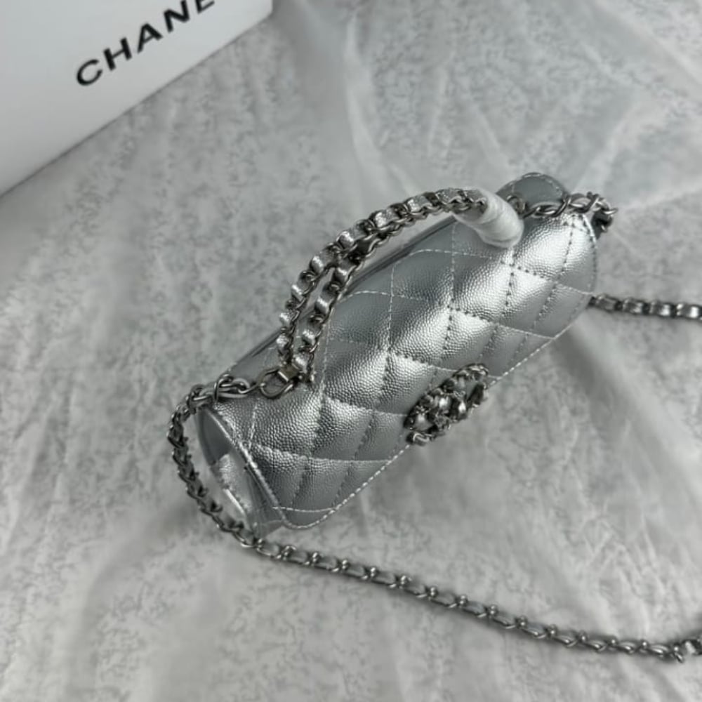 Chanel 23P Clutch With Chain Bag Grained Leather Silver 18cm - 画像 (7)