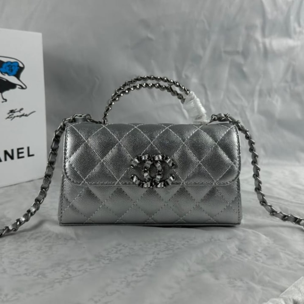 Chanel 23P Clutch With Chain Bag Grained Leather Silver 18cm - 画像 (2)