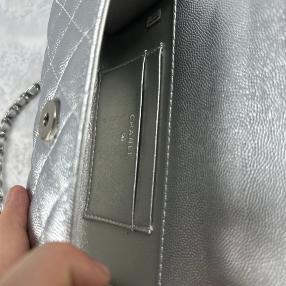 Chanel 23P Clutch With Chain Bag Grained Leather Silver 18cm - 画像 (10)