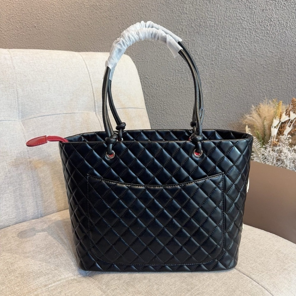 Chanel Cambon Line Medium Tote Bag In Black 28cm - 画像 (5)