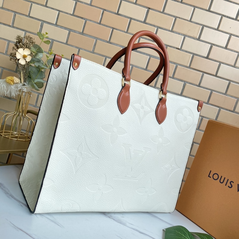 Louis Vuitton Onthego GM White Bag 41Cm M44558 - 画像 (2)