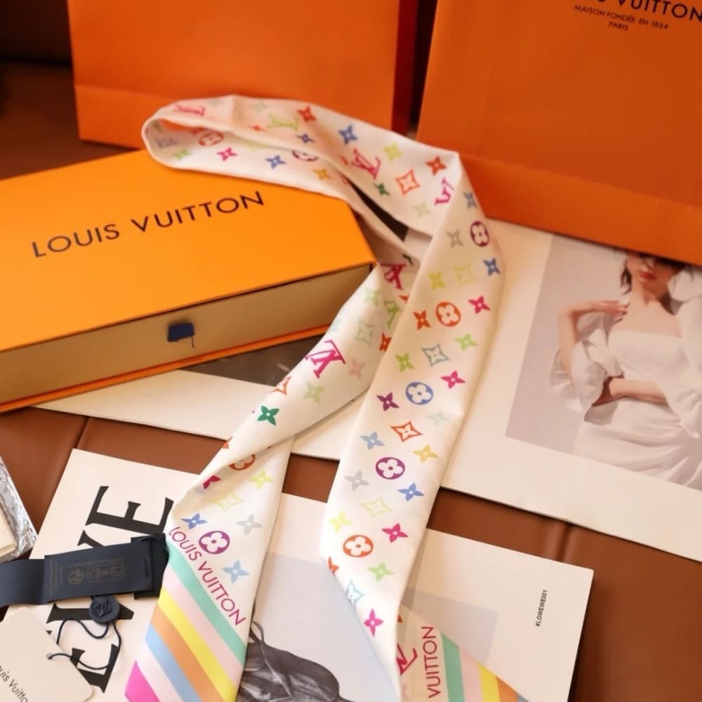 Louis Vuitton X Takashi Murakami Monogram Multicolor Bb Bandeau In White 120cm M94963 - 画像 (5)