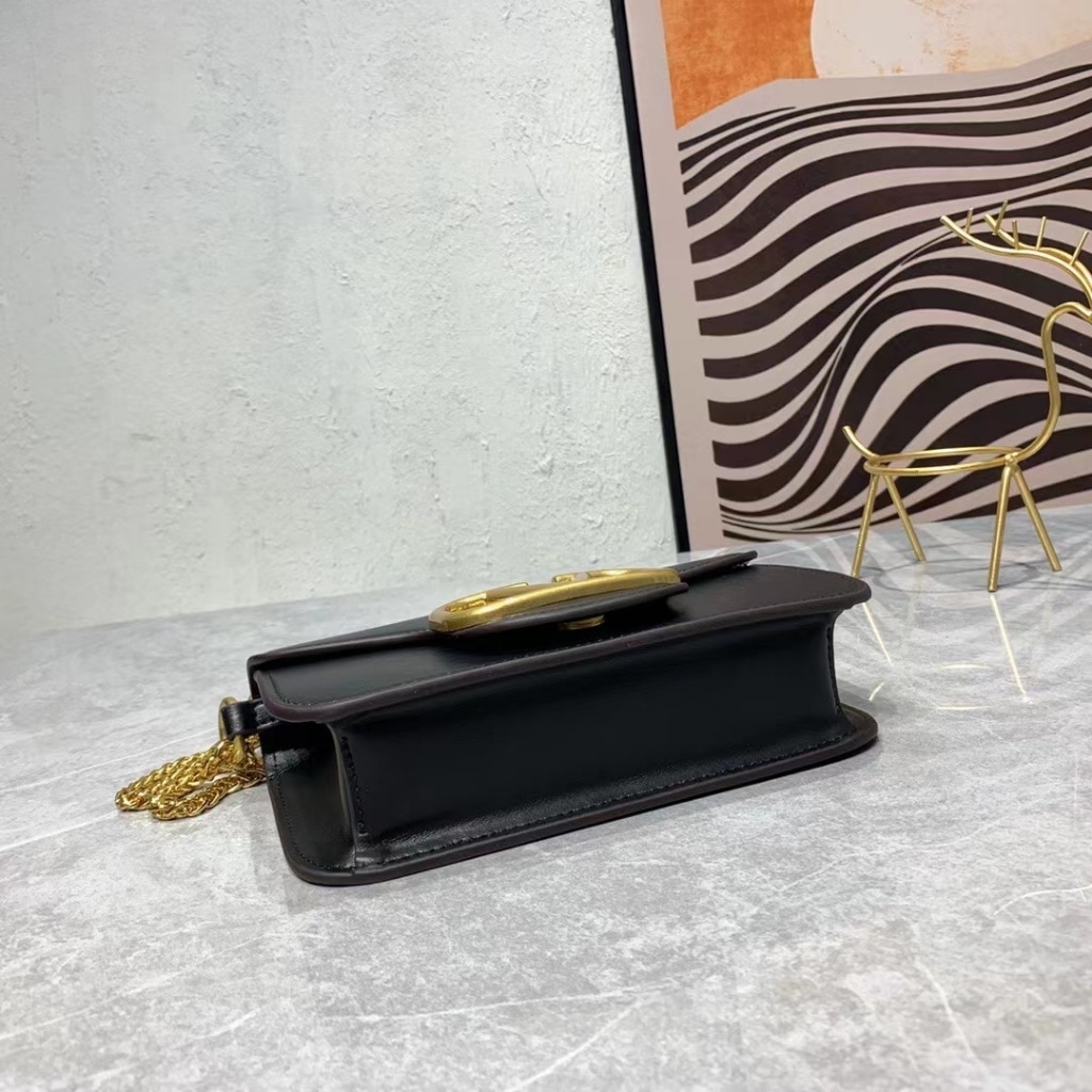 ヴァレンティノ ガラヴァーニ ロコ スモール ショルダーバッグ ブラック 20cm 7W2B0K53ZXL 0NO - 画像 (5)