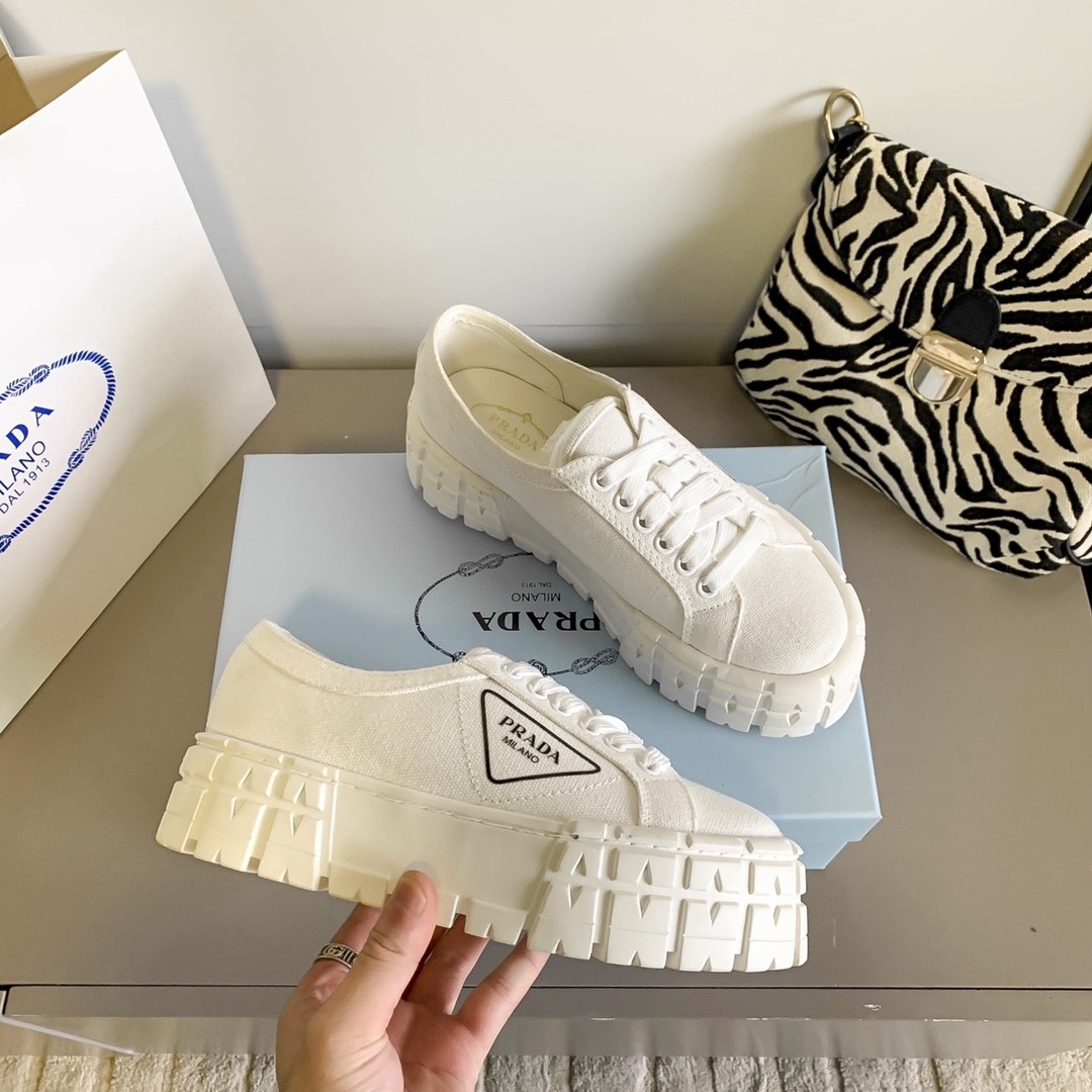 Prada Double Wheel Re Nylon Gabardine Sneaker White 1E260M 3Lfx F0009 F B050 - 画像 (2)