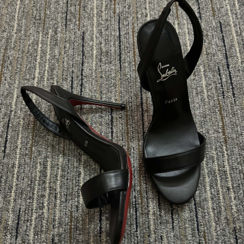 Christian Louboutin O Condora Strappy Sandal Patent Leather Black 1250975B439 - 画像 (4)