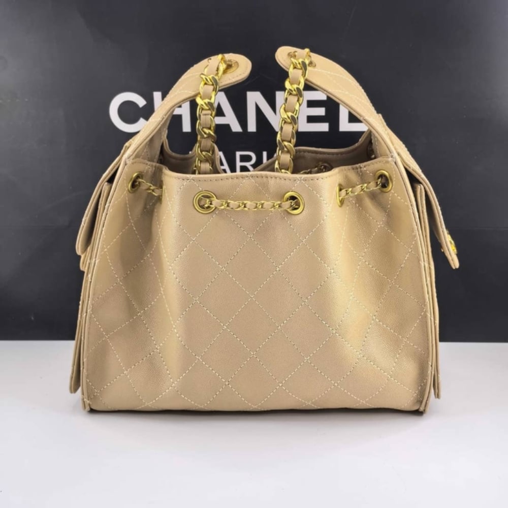 Chanel 25 Small Handbag Grained And Gold Tone Metal Beige 26cm - 画像 (4)
