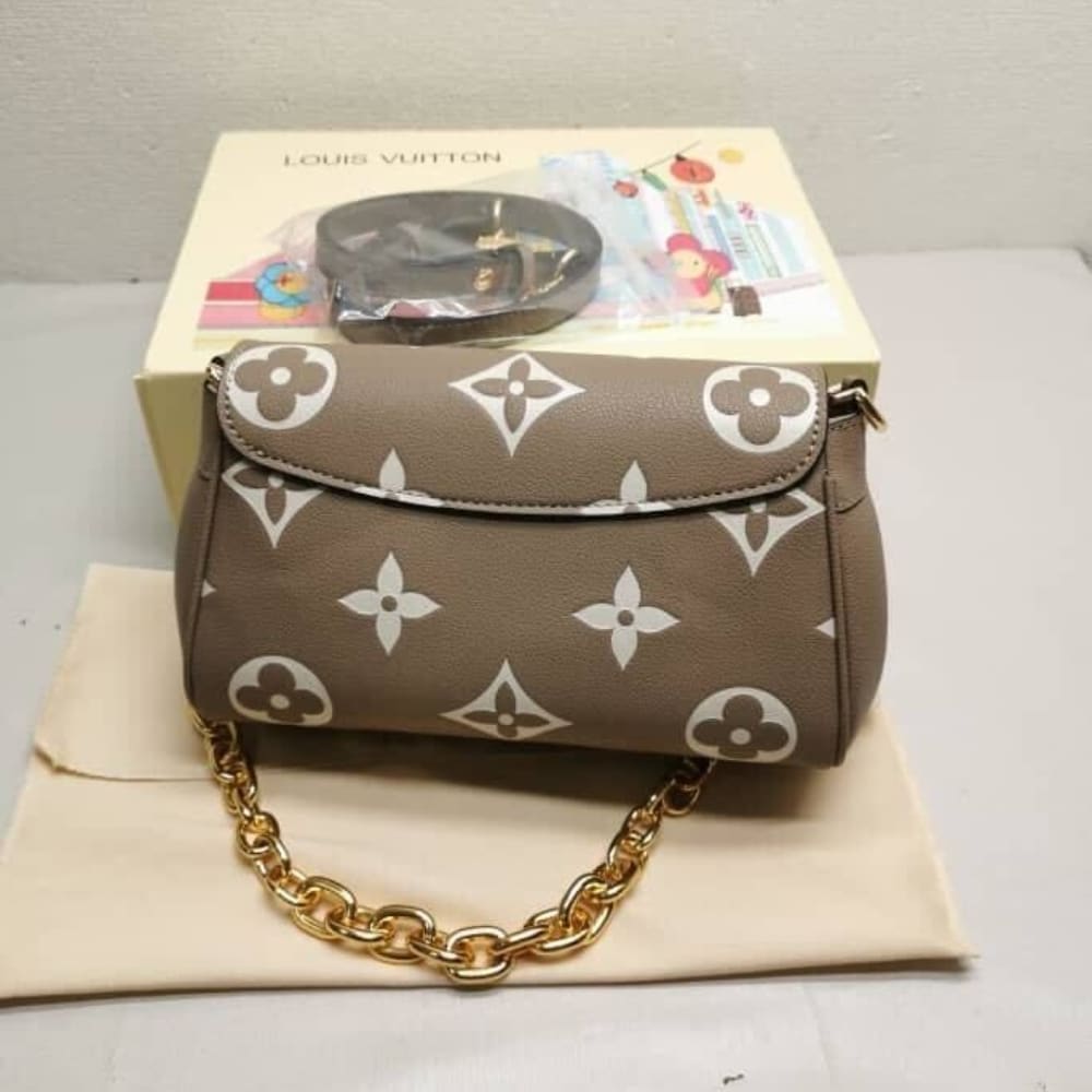 Louis Vuitton Favorite Bicolor Monogram Beige 24Cm M45836 - 画像 (3)