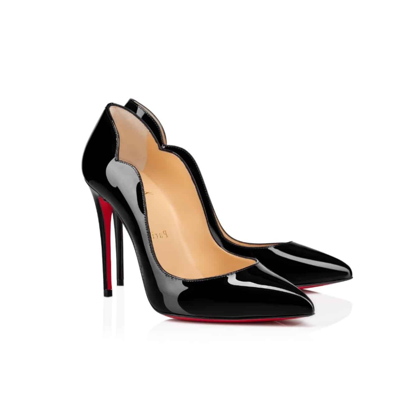 Christian Louboutin クリスチャン ルブタン Hot Chick エナメルレザー パンプス ブラック 型番：1190911BK01