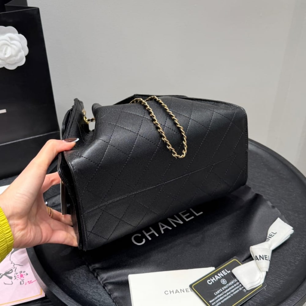 Chanel 25 Small Handbag Grained And Gold Tone Metal Black 26cm AS5293 B20304 94305 - 画像 (5)