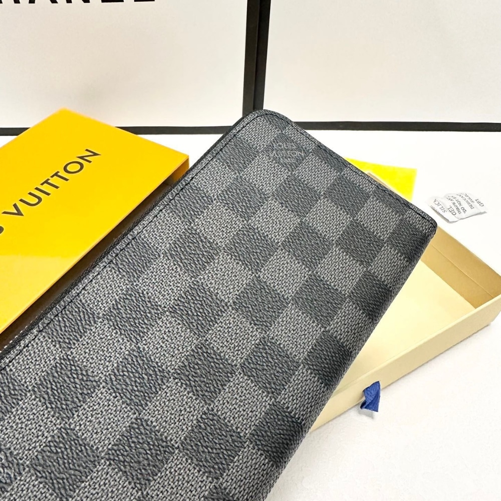 LOUIS VUITTON ルイ・ヴィトン ジッピー・ウォレット ダミエ・キャンバス ブラック 20cm 型番:N00056 - 画像 (4)