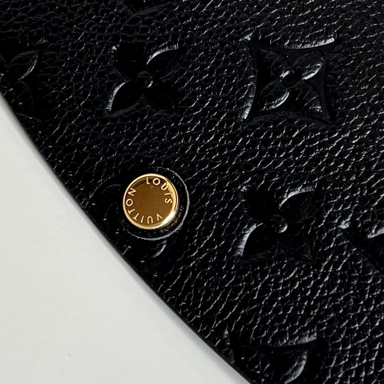 Louis Vuitton Emilie Wallet Black 19Cm M62369 - 画像 (6)