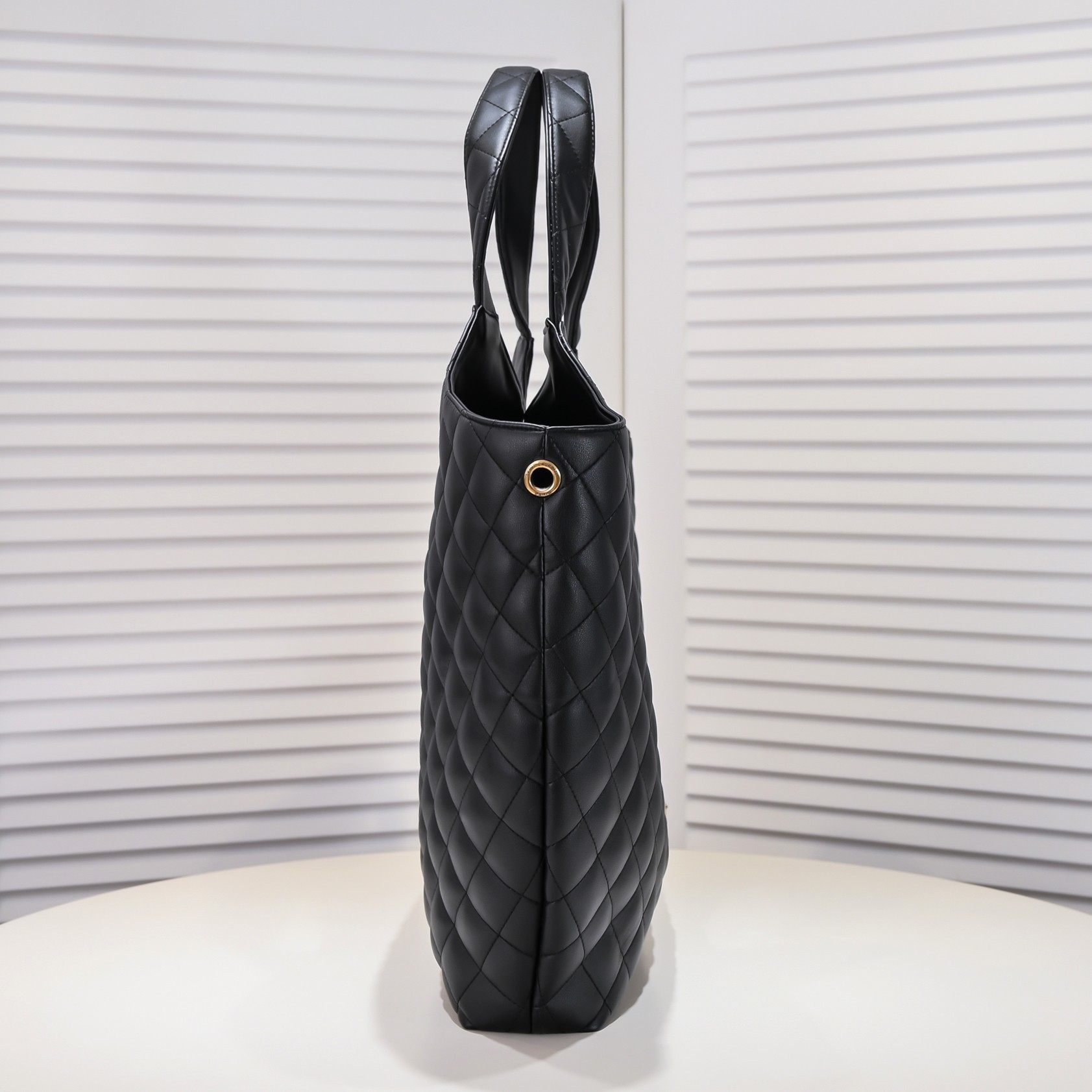 Saint Laurent Icare Maxi Quilted Shoulder Bag Black 50cm 698651AAANG1000 - 画像 (8)
