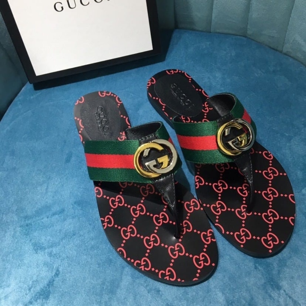 GUCCI グッチ GG ウェブ トングサンダル ブラック 型番:612138 H9020 8476 - 画像 (2)