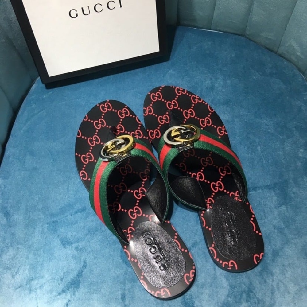 GUCCI グッチ GG ウェブ トングサンダル ブラック 型番:612138 H9020 8476 - 画像 (5)