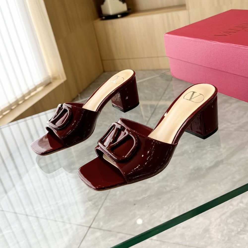 Valentino Vlogo Signature Slide Sandal Burgundy - 画像 (4)