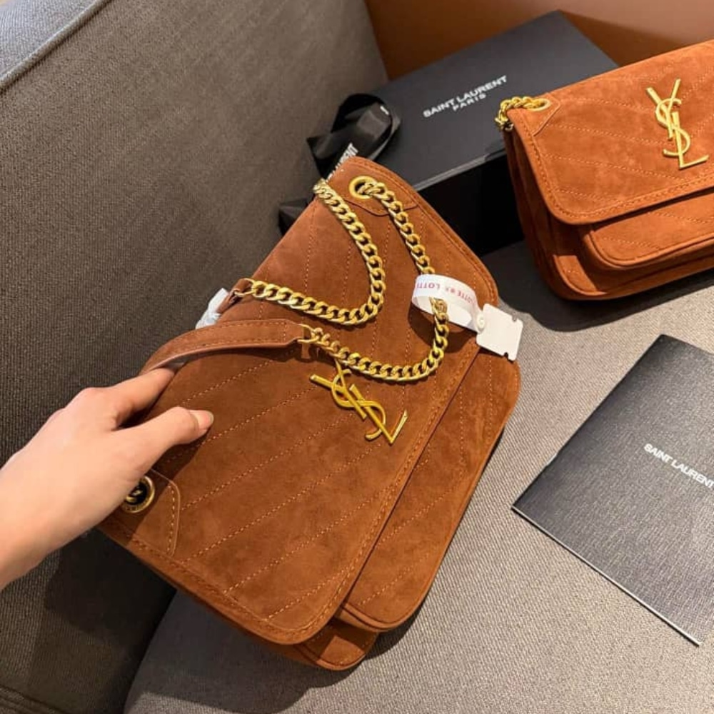 Saint Laurent Niki Baby Quilted Suede Chain Bag Brown 28cm - 画像 (4)