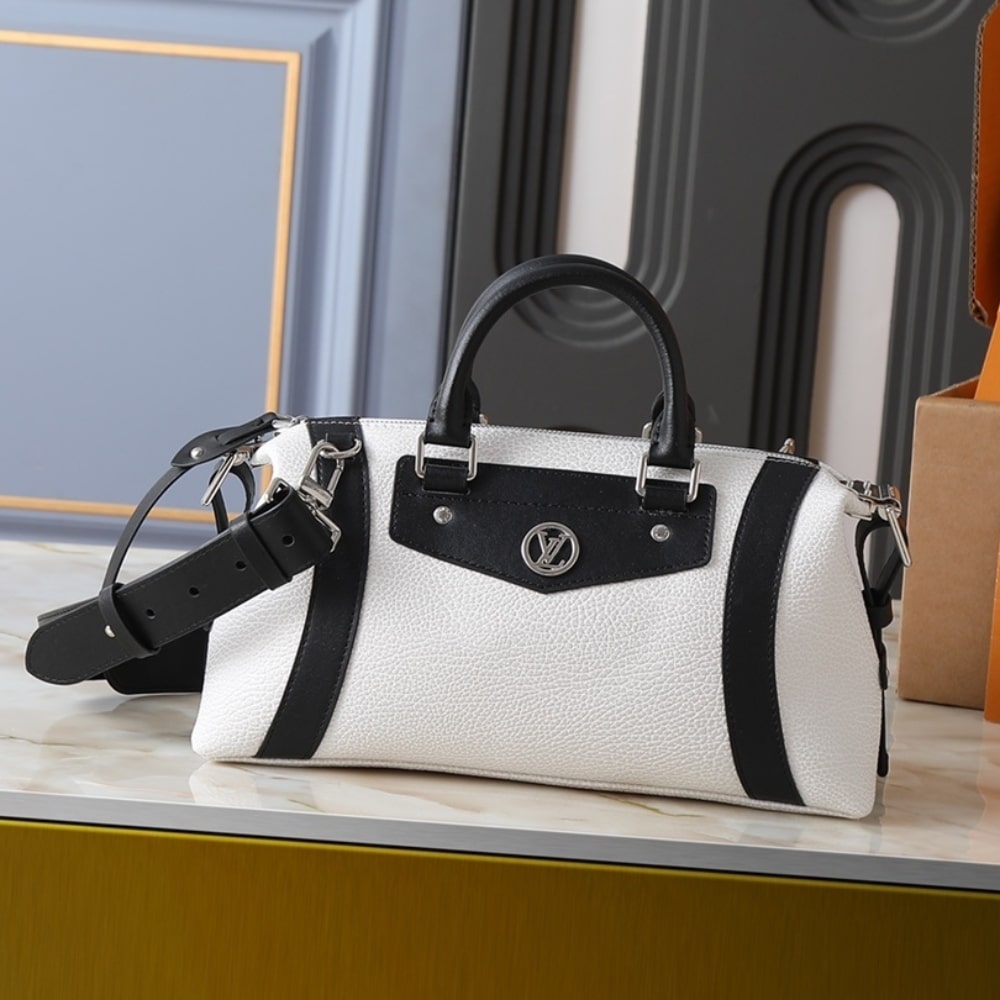 Louis Vuitton Lv Biker Pm White 30Cm M25561 - 画像 (2)