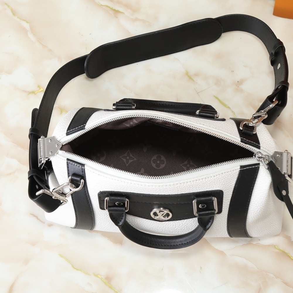Louis Vuitton Lv Biker Pm White 30Cm M25561 - 画像 (8)