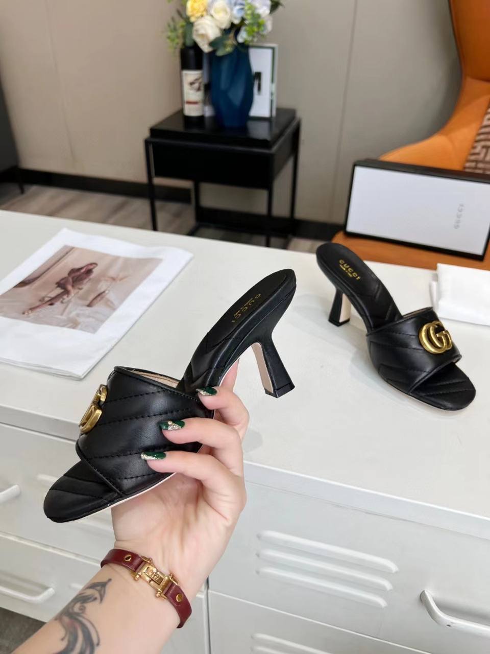 GUCCI グッチ マーモント ダブルG スライドサンダル ブラック 674839 BKO00 1000 - 画像 (3)