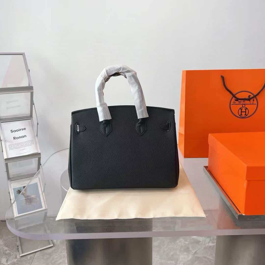 Hermes Birkin 35 Togo Leather Handbag Black 35cm - 画像 (5)