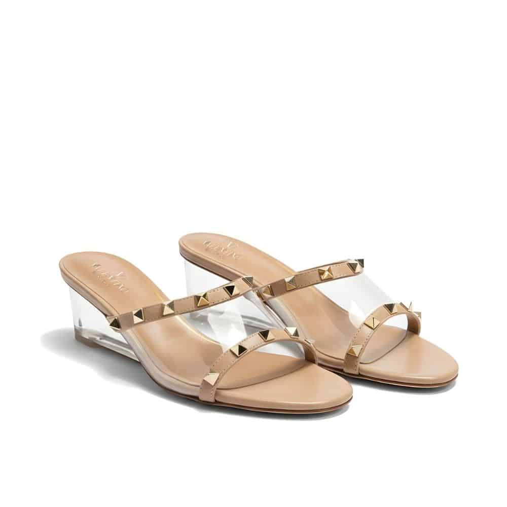 VALENTINO GARAVANI ヴァレンティノ ガラヴァーニ ロックスタッズ ストラップ ヒールサンダル ベージュ
