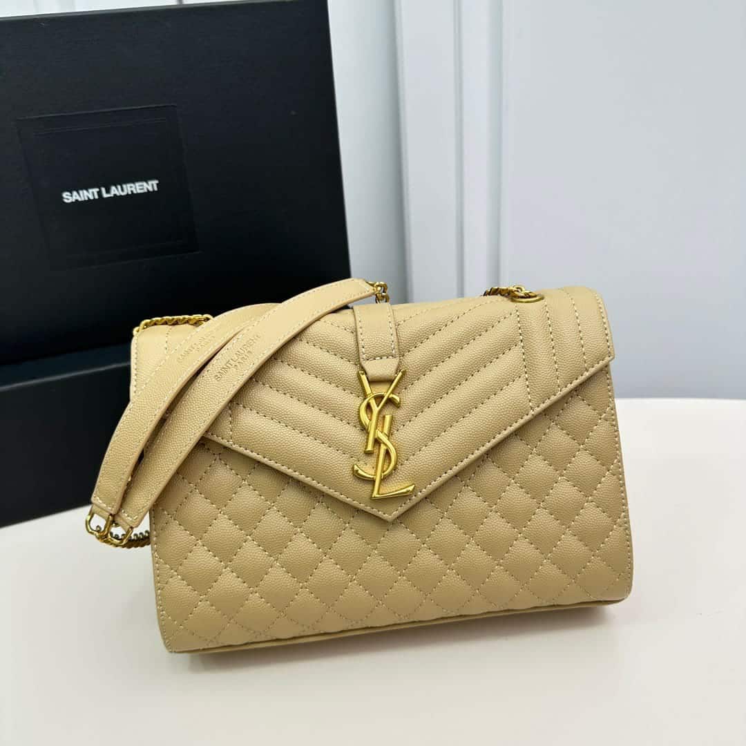 Saint Laurent Envelope Medium In Quilted Grain De Poudre Embossed Leather Bag Beige 24Cm 600185BOW912721 - 画像 (7)