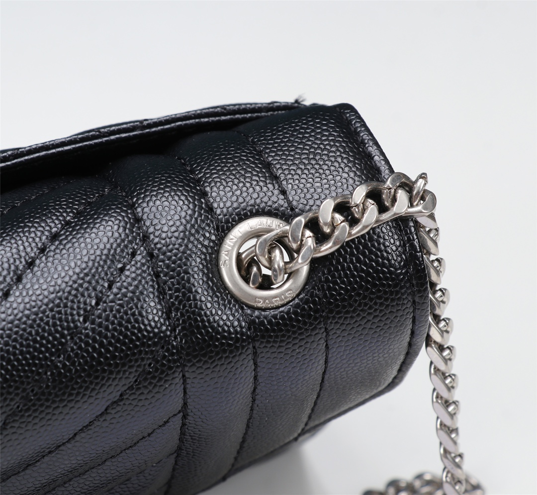 Saint Laurent Envelope Small In Quilted Grain De Poudre Embossed Leather Black Silver 21cm 600195BOW921000 - 画像 (8)