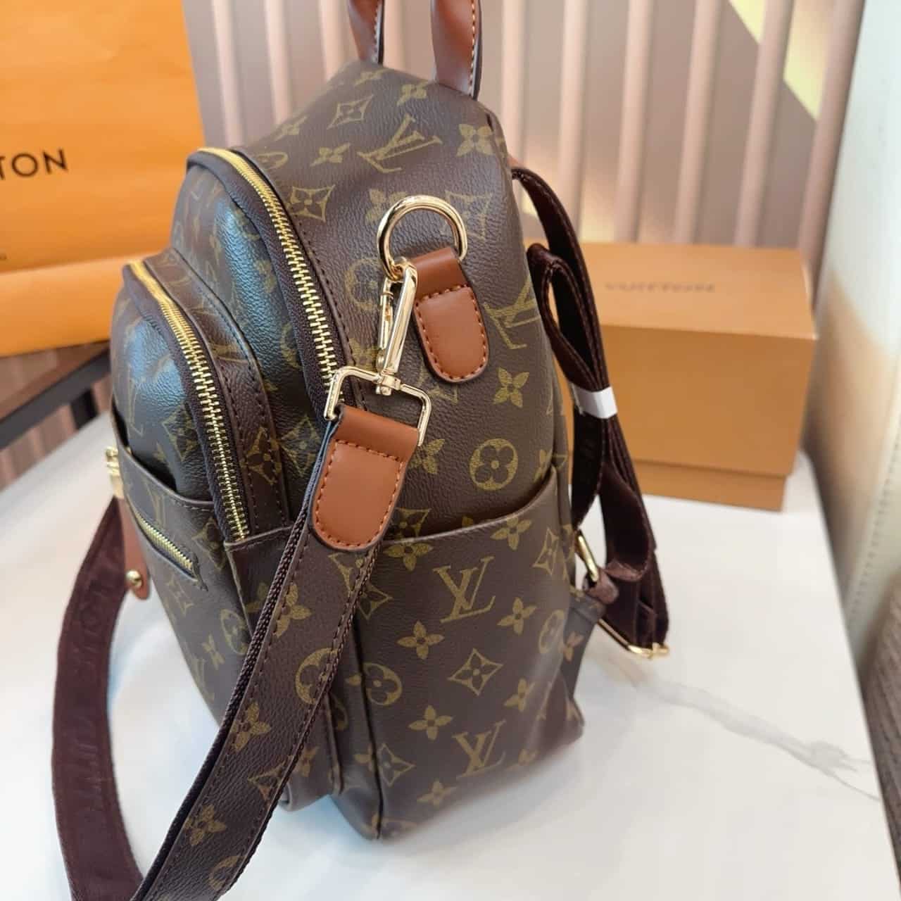 Louis Vuitton Backpack Monogram Dark Brown 28Cm - 画像 (6)
