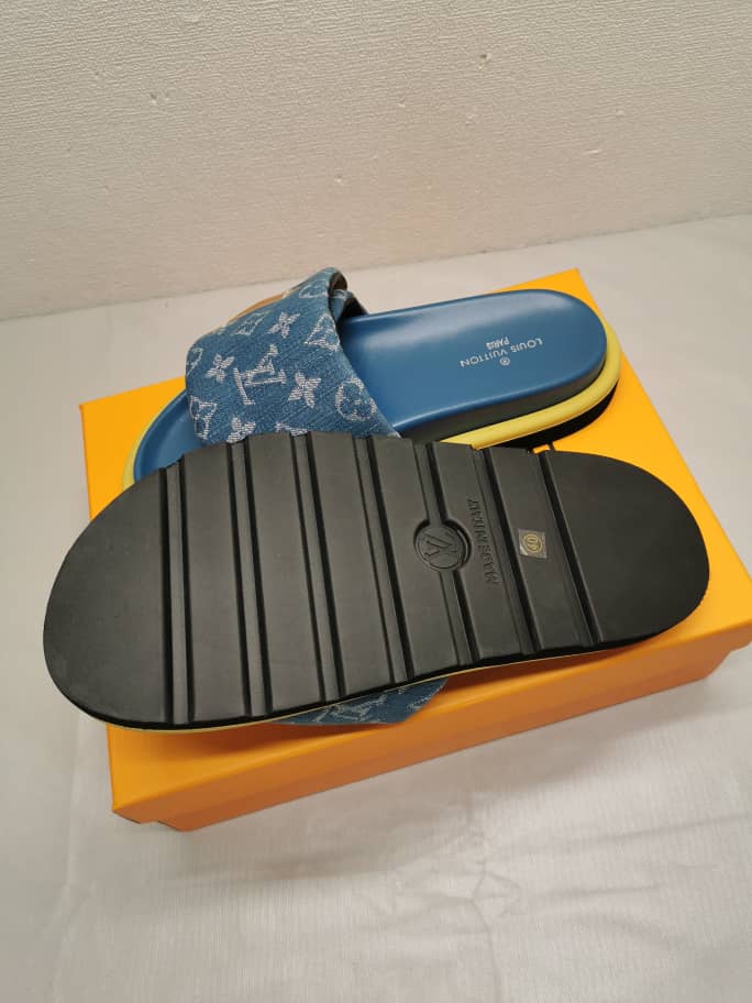 LOUIS VUITTON ルイヴィトン プール ピロー コンフォートミュール ブルー 1ACJVH - 画像 (4)