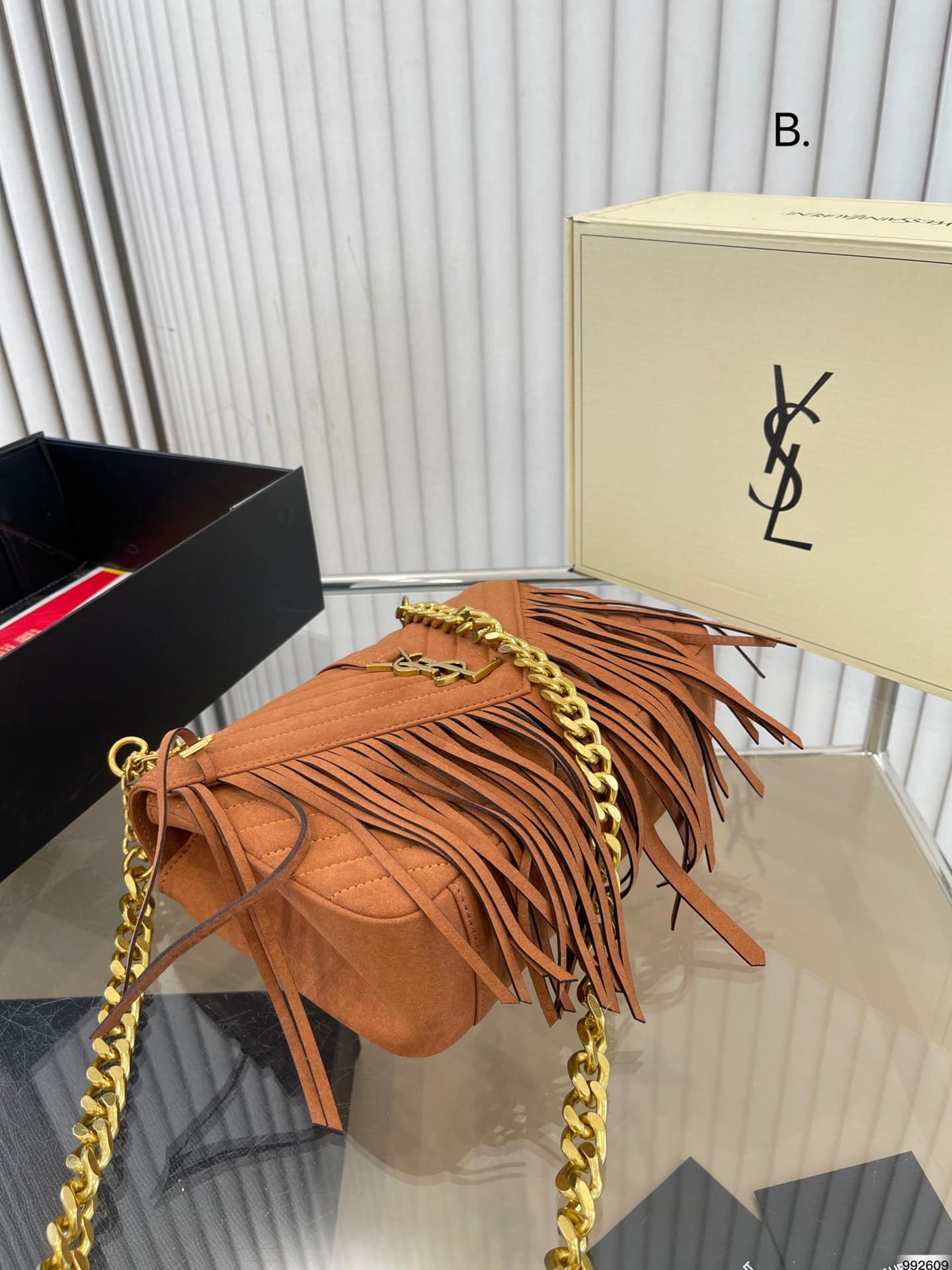 Saint Laurent Medium College Chain Bag In Suede Cinnamon 24cm 531705 0u0k7 7761 - 画像 (5)